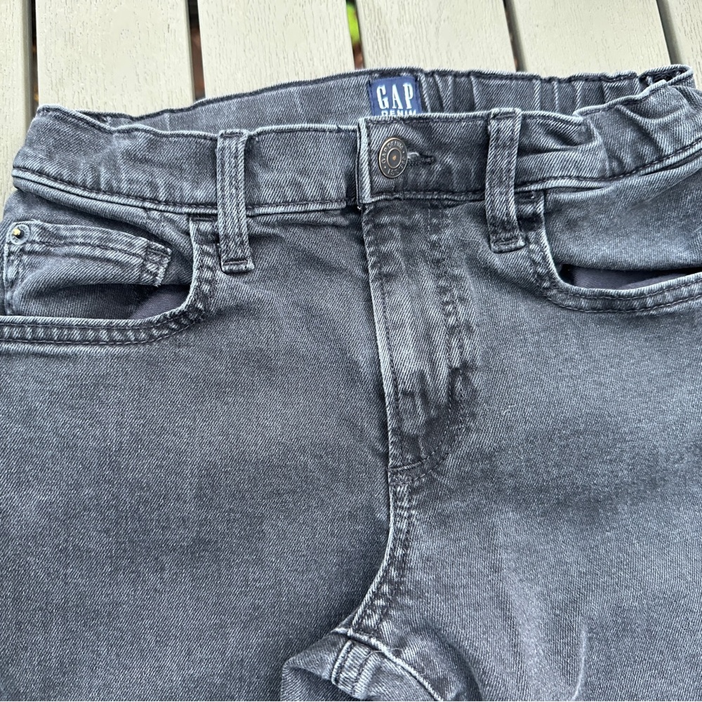 GAP youth Charcoal wash Jeans, size 12